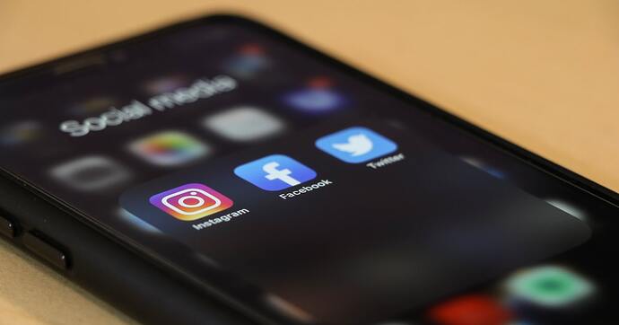 social media evolution timeline