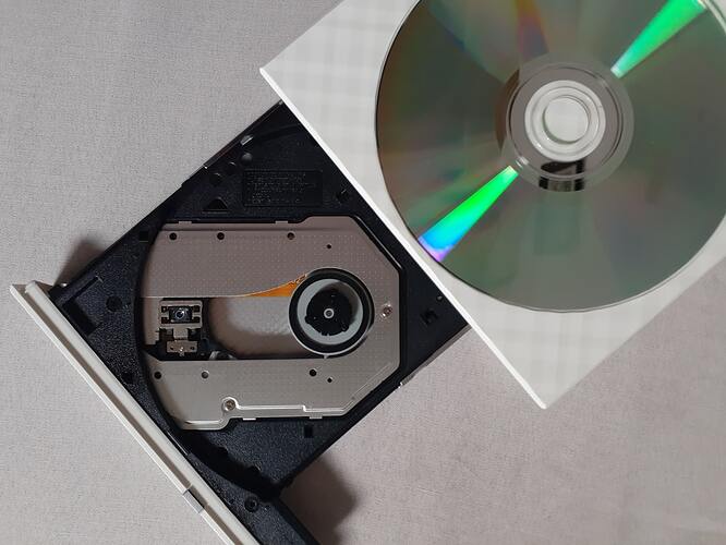 Optical Disc Failure Analysis: Causes, Physics, and Prevention of CD/DVD Shattering in Drives